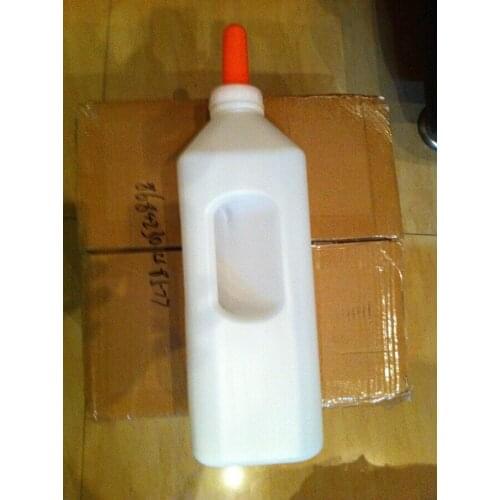 3Liter Calf Feeding Bottle Plastic Silicone Rubber Teat