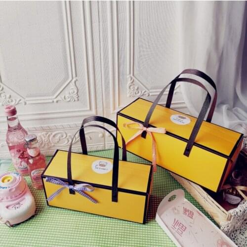 Free shipping 50pcs Love Heart Laser Cut Candy Gift Boxes with ribbon Wedding Party Favor Box Decoupage Baby Shower Favors