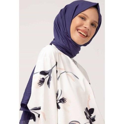 Salland Silk Purple Color Trend Shawls Fashion Stylish Womens Headscarf Scarf Scarf Shawls Four Seasons Use Flexible Wrinkle-Free Quality Fabric Practical Use Clothing Accessory Hijab Womens Headband Original IT2005