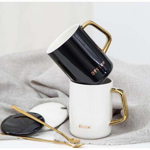 Contracted White Ceramic Hot stamping letters Mug Gold Black Creative Milk Coffee Porcelain Mug with Lid Spoon Home Office Cup