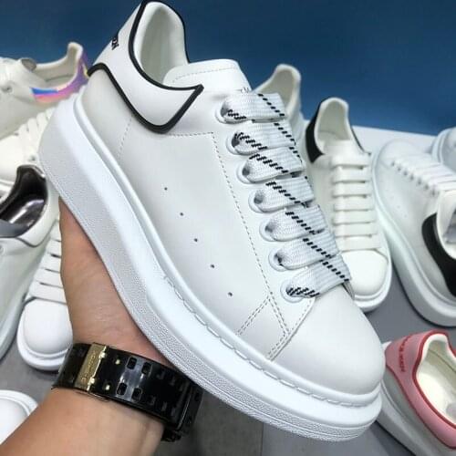 2021new McQueen drop rubber tail small white shoes female students thick soled high rise leisure sports shoes lovers board shoes
