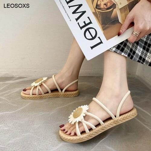 Slippers Womens 2021 Summer New Roman Wind Fashionable Beach Casual Flowers Flat Slides Anti-slip Sandal Female