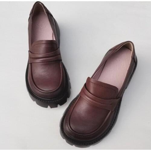Woman Vulcanize Shoes 2011 Spring Womens Slip-on Shoes 100% Genuine Leather Womens Flat Shoes on Platform Female Loafers