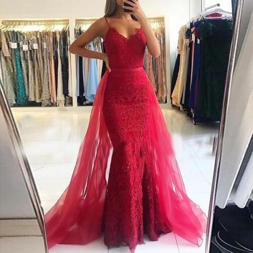 Spaghetti Straps V-neck Evening Dresses Appliques Beaded Long Formal Party Gown Mermaid Style Red Green Evening Gown Sweep Train
