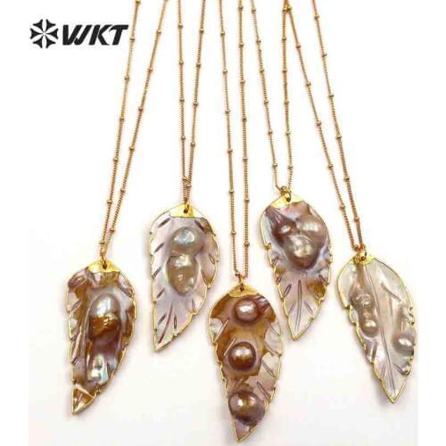 WT-JN054 WKT Natural shell & pearl necklace unique design natural shell in leaf shape with random size pearl plated for girl