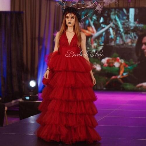 Pretty Red Tiered Tulle Party Gowns Sexy V-neck Puffy Ruffles Tulle Women Dresses To Formal Event Bridal Dresses Vestidos