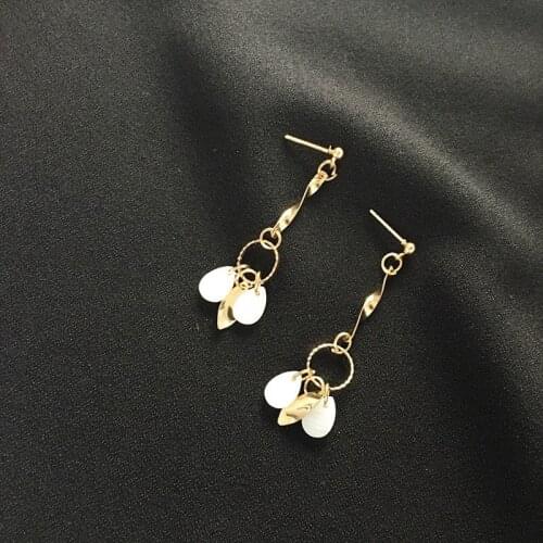 Punk 2020 New Fashion Earrings Simple A Few Oval Shell Spiral Earrings Circle Tassel Lady Earrings Wholesale Earrings For Women