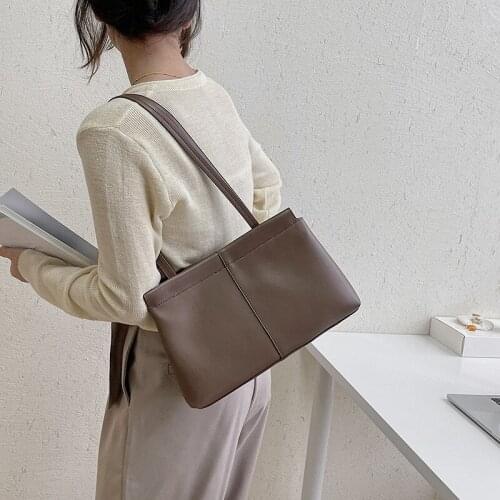 One Shoulder Bag Korean Fashion Leather Ladies Large Capacity Women Hand Retro Tote Bag