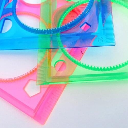 1 Pack/lot Cute Magic Kaleidoscope Ruler Plastic Drawing Tools Creative Gear Ruler Party Favor Student Stationery