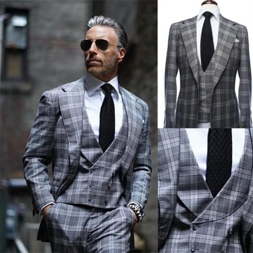 Modern Design 3 Piece Men Suits Grey British Plaid Casual Customized Fit Party Suits Handsome Formal Coat+Pant+Vest