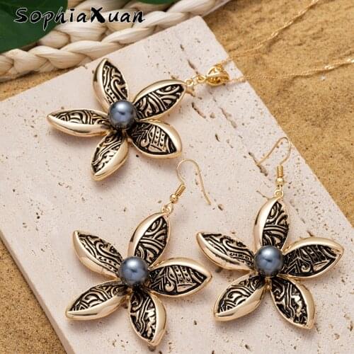 SophiaXuan Guam Jewelry Sets Pendant Dangle Earrings and Necklace Set Wholesale New Design Gold Pated Hawaiian Flower for Women