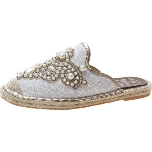 Slippers women 2019 Summer New Hot Crystal Beading Flat Net Shoes Breathable Womens Slippers Fashion Flip Flops
