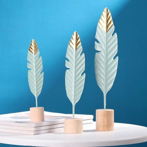 Ins Nordic Style Simple Feather Ornaments Home Furnishings Living Room Wine Cabinet TV Desktop Creative Wrought Iron Ornaments