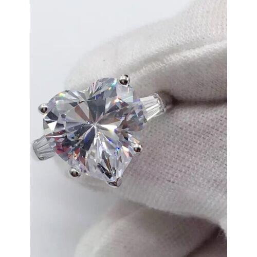 YINHED Big Heart Wedding Rings for Women 925 Sterling Silver 3 Carat AAA+ Cubic Zirconia Engagement Ring CZ Jewelry ZR252