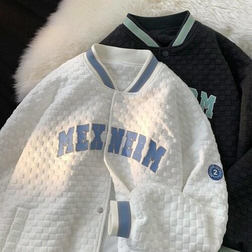 NoEstaMal Women's Outerwear