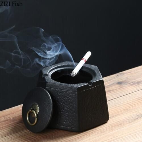 Modern Black Pottery Ceramic Art Ashtray with Lid Creative Windproof Large Living Room Office Ceramic Ashtray Gift for Boyfriend