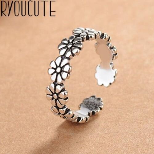 Original Design Popular Flowers Finger Ring Simple Rings for Women Wedding Engagement Jewelry Gifts
