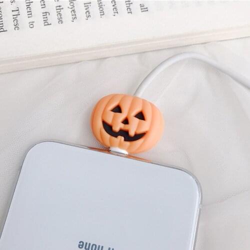 Cute Cat Paws Cable Winder For USB Charging Data Cable Wire Protection Cover for IPhone Winder Cord Protector wire Organizer