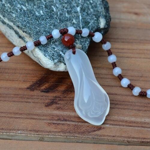 Natural White Chalcedony Pendant Magnolia Flower Orchid Pendant Necklace Gift for Womens Crystal Jewelry Free Chain