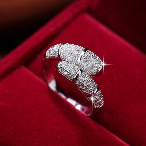 Funmode New Design Shiny Cubic Zircon Pave Massive Rings bijoux decorations for girls Jewelry anillo Wholesale FR209