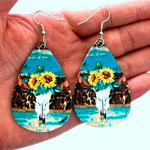 2020 Ins New Charming Painting Colorful Flower Peacock Ox Bull Skull Earrings Bohemia Trendy Tribal Geometric Party Jewelry