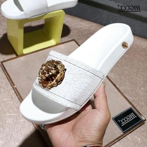 NEW Brand mens slipper casual black and white shoes mens designer slipper sandal soft soles womens slipper plus sizeT6