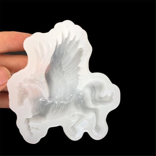 Clay Polymer Molds Fly Horse Concrete DIY Handmade 3d Wall Panel Plastic Garden Silicone Fondant Cake Mold
