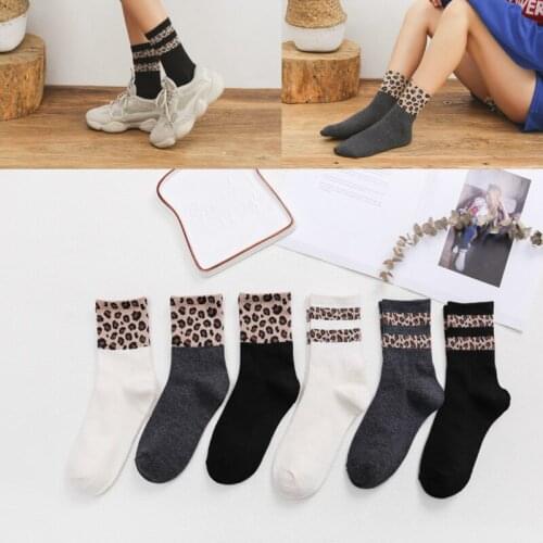 Fashion Leopard womens socks autumn Japanese style animal pattern cotton sports medium tube socks Street Harajuku female socks