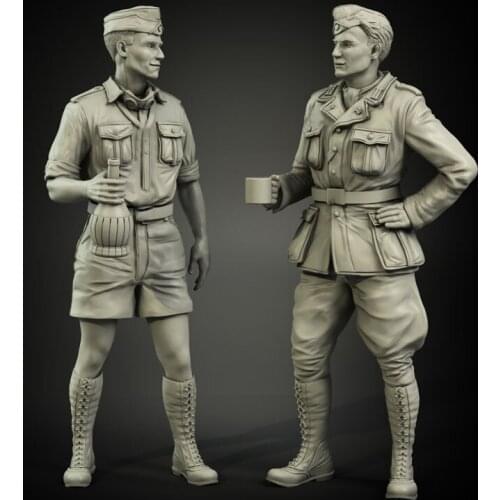 1/35 Scale Soldiers Drinking Unpainted Resin Figure Building Kit