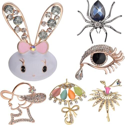 Crystal Spider Rabbit Pins Brooches Butterfly French Lady Pin Peacock Feather Full Rhinestone Dancing Girl Brooch Umbrella Pin