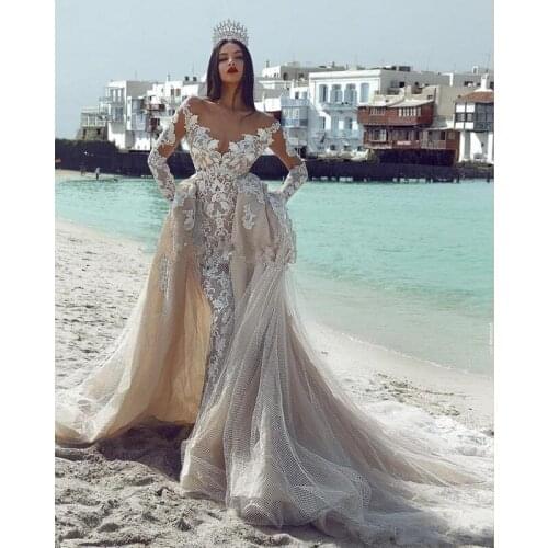 Champagne Long Sleeves Off Shoulder Mermaid Wedding Dresses With Detachable Train Vinatge