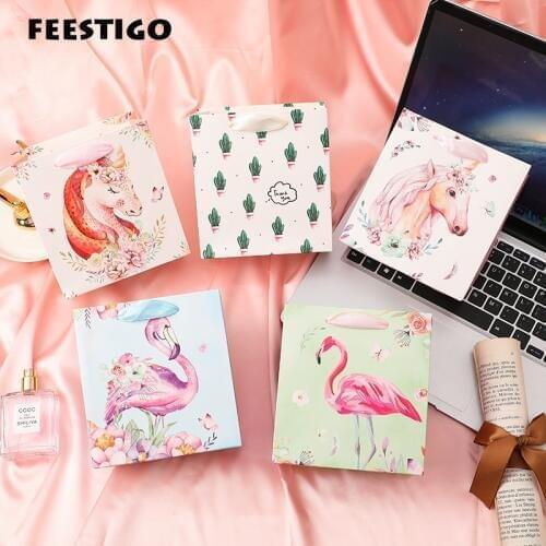 10pcs 15cm Small Paper gift bags with Handle wedding and birthday Party Gift bags Baby Shower Candy Box gift package