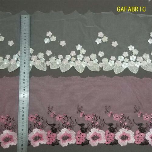Embarrassed Mesh lace Flowers Rose and White color Sewing lace for Clothing
