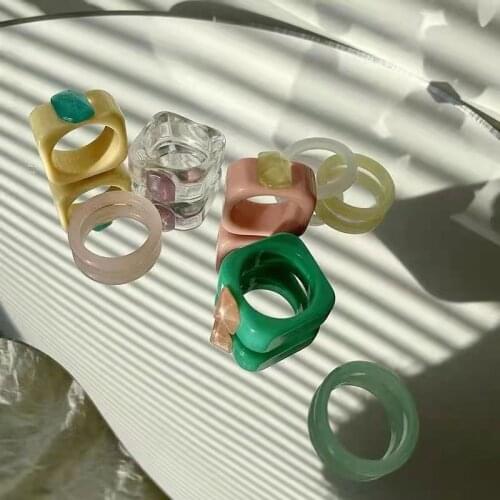 LJLGLY Green Acrylic 2Pcs Ring/Set Retro Summer Transparent Candy Colorful Square and Round Resin Rings for Women Jewellery
