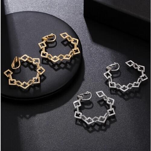 Retro Punk Carved texture Chain Hoop Clip Earrings for Women Statement Gothic Non Pierced Earrings 2021 Fashion Street Jewelry