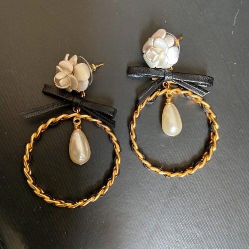 Hot 2021 Brand Newest Luxury Gold Camellia Pear Fashion Dangle Big Circle Earrings Geometry Punk High Quality Jewelry For Women