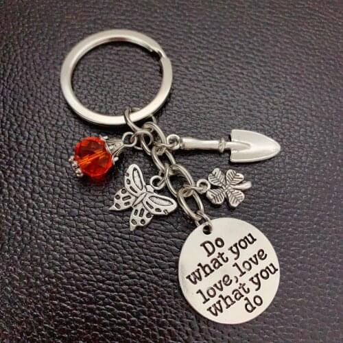 1pcs Flower Butterfly Charm Keychain Shovel Gardener Keychain Gift to a Florist Nature Ornament Handmade