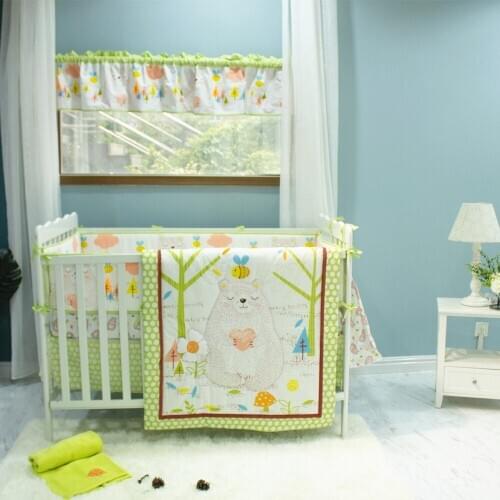 New Baby Bedding Set 7pcs Cotton Crib Bedding Set For Newborns Quilt Bumpers Bedskirt Fitted Cartoon Bear Bees Trees