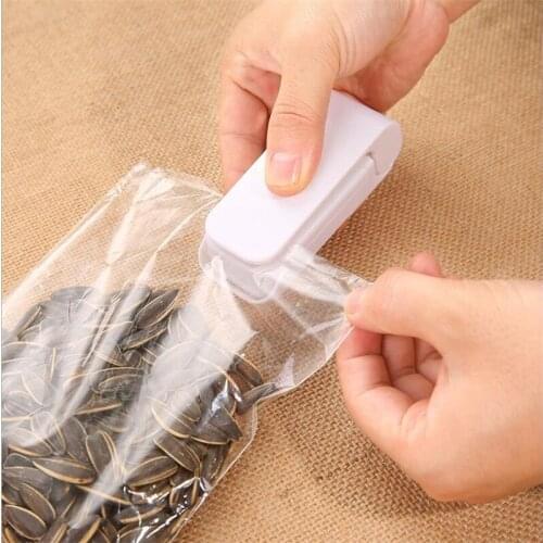 Portable Mini Sealer Home Heat Bag Plastic Food Snacks Bag Sealing Machine Food Packaging Kitchen Storage Bag Clips