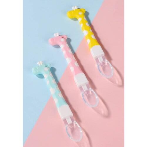 1Pcs Silicone Spoon Non-Slip Cute Giraffe Infant Feeding Heat Resistant Children Tableware Soft Babies Training Spoons