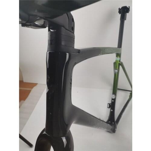 High quality road bike SL7 carbon frame suitable for height of 1.8m-1.95m ​compatible Di2 group 58cm road bikes carbon frameset