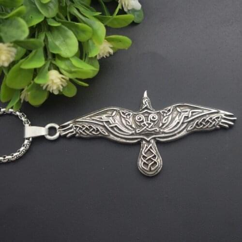 Norse Crow Amulet Flying Bird Raven Necklace Warrior Odin Symbol Talisman Gifts