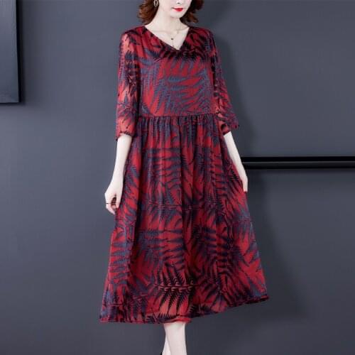 Loose printed dress womens long-sleeved autumn wear 2020 new V-neck high-end home casual floral long dress special sale