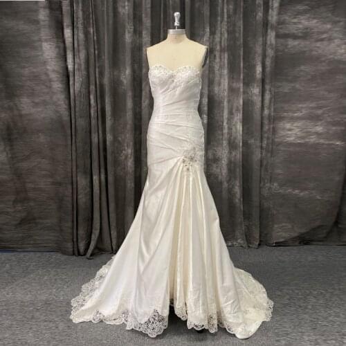 In Stock Vintage Mermaid Wedding Dress Beaded Lace Appliques Sweetheart Corset Back Bridal Gowns Cheap High Quality