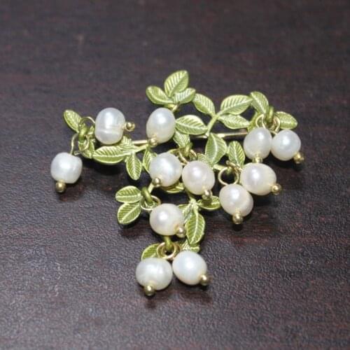 Shmik White Brooches For Clothes