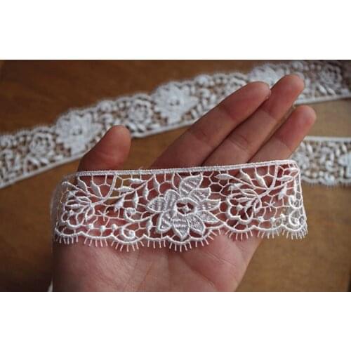 5 Yards Venise Lace Trim With Eyelash Edges LT058VE