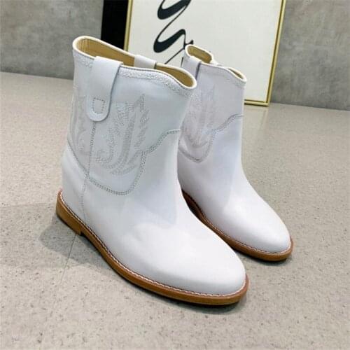 Genuine Leather Ankle Suede Boots For Women Retro Embroidery Solid Color White Round Toe Low Heel Slip-on Winter Warm Snow Boots