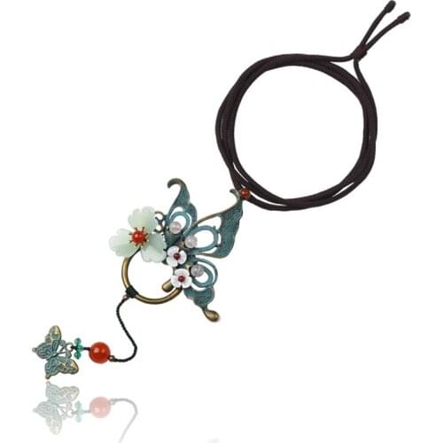 BOEYCJR Retro Ethnic Stone Bead Necklace Handmade Jewelry Alloy Flying Butterfly Chain Vintage Pendant Necklace for Women