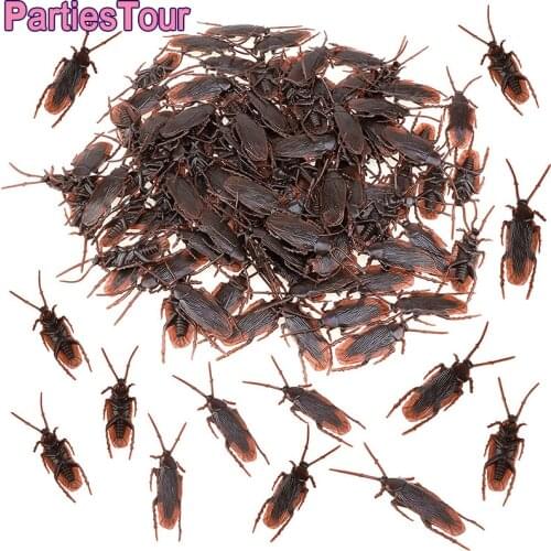 100pcs Realistic Fake Cockroaches Prank Cockroaches Toy Lifelike Scary Roaches Insect Bugs Toys for Halloween Party Decoration