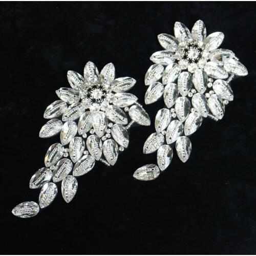 2pc/lot Glass Rhinestone appliques sew on Beaded flower patches for clothes DIY sequins parches Fashion sew on Parche appliques
